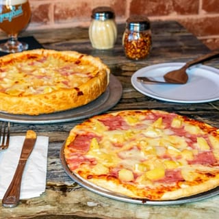 Hawaiian Pizza