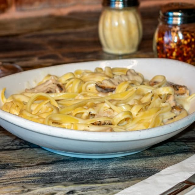 Fettuccini Alfredo.